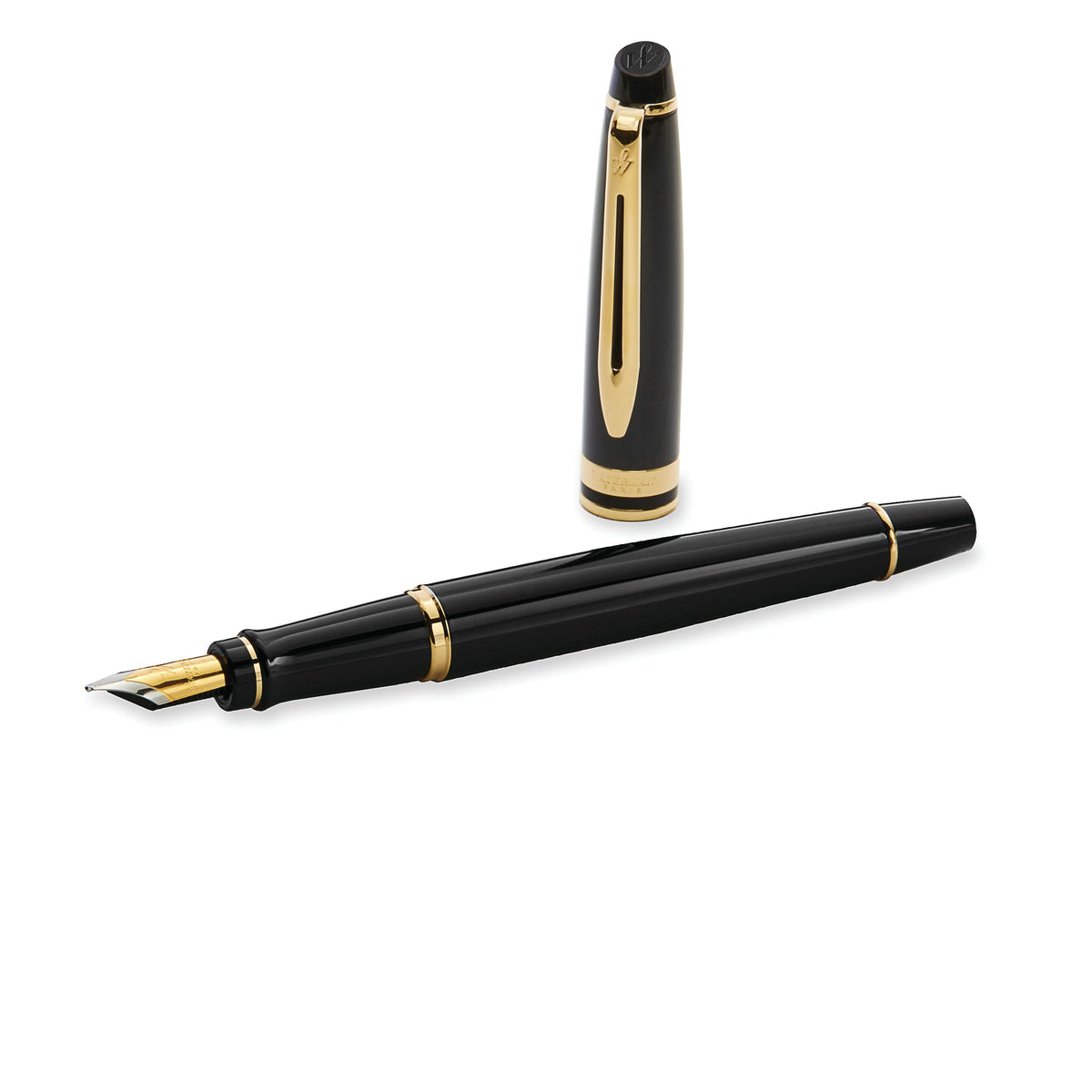 Waterman Expert Black Lacquer Gold Trim Fountain Pen Medium Nib in Box