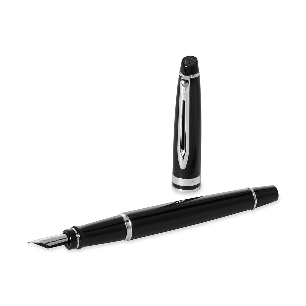 Waterman Expert Black Lacquer Chrome Trim Fountain Pen in Box