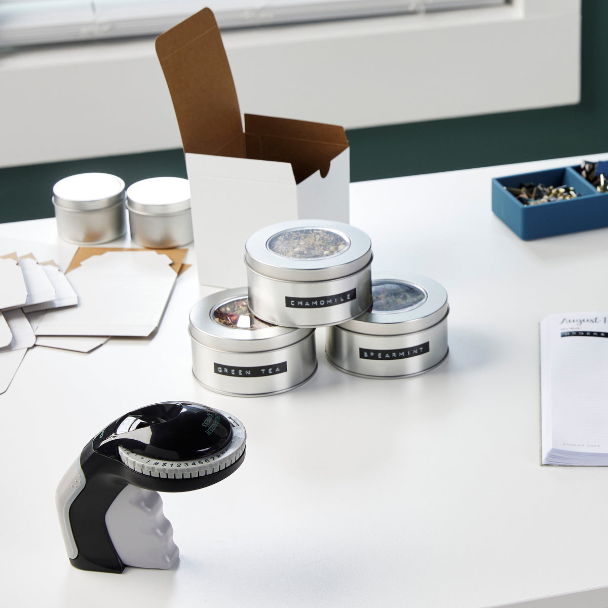Dymo Embossing Organiser Xpress Pro Bundle
