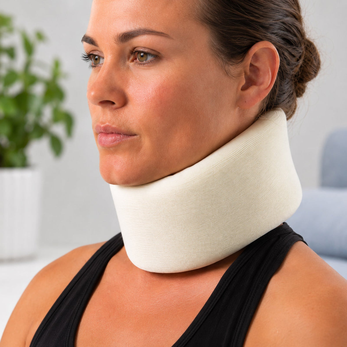 AeroSupplies Foam Cervical Collar Large