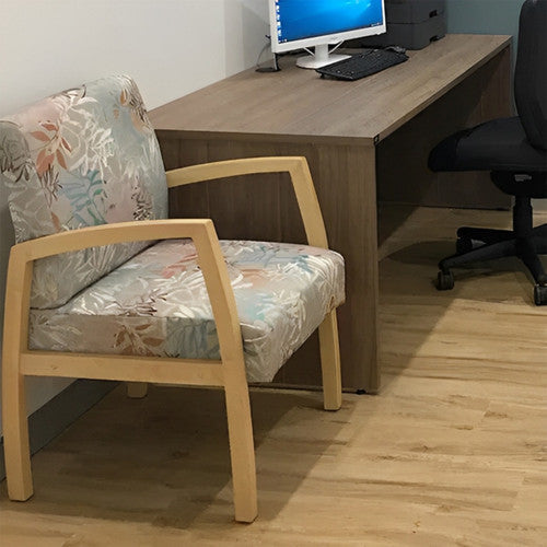 Buro Bella Guest Chair With Arms Dillon PU Stratus