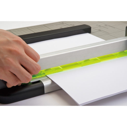 Carl DC230N Paper Trimmer A3 32 Sheets