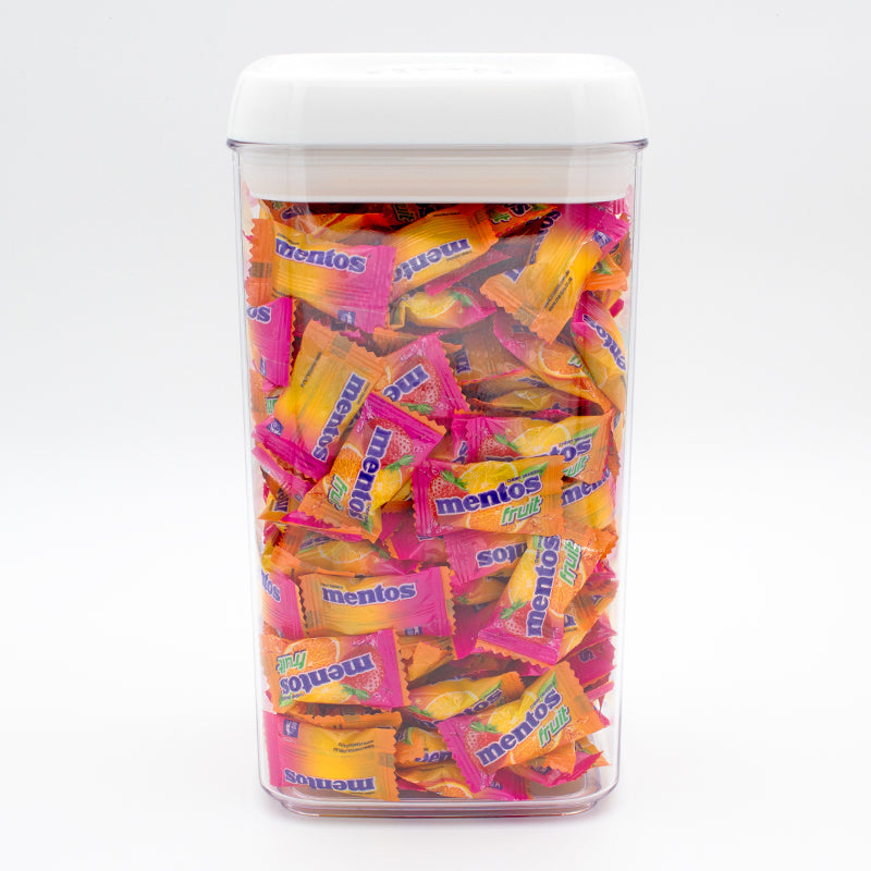 Connoisseur Flip-Tite Canister Square 2.4L