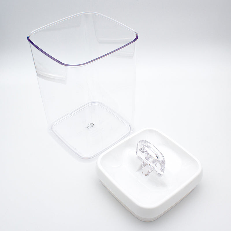 Connoisseur Flip-Tite Canister Square 3.4L