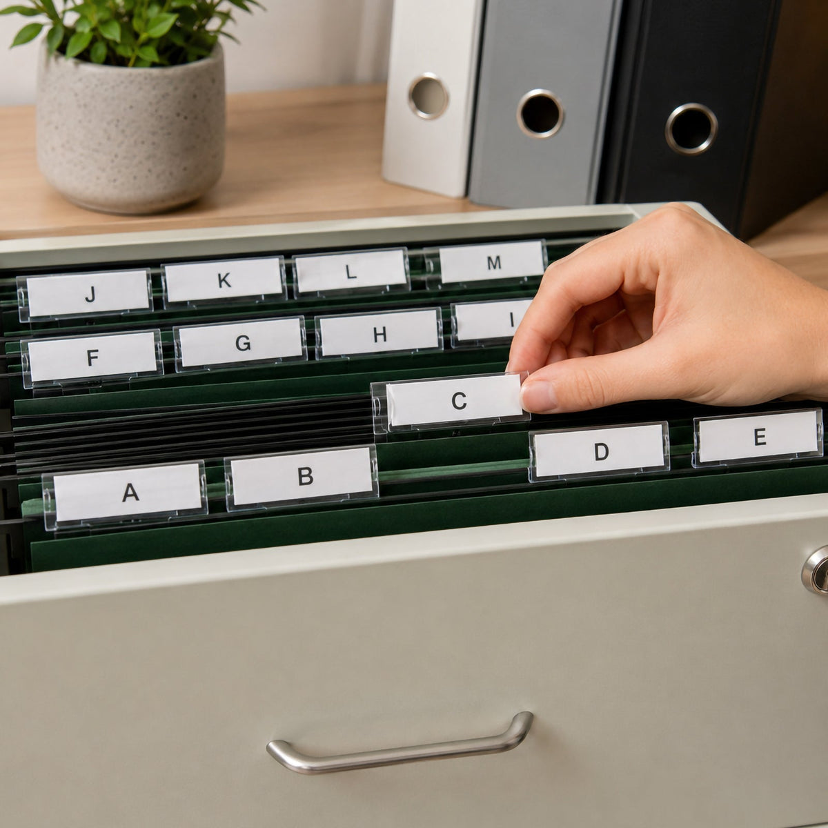 Crystalfile Insert Tabs A-Z White Pack 52