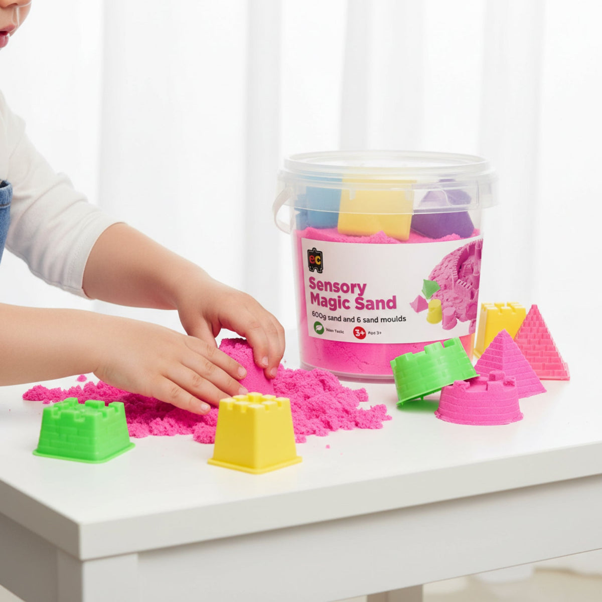 Sensory Magic Sand with Moulds 600g Pink