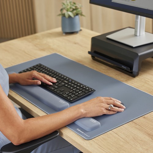 Fellowes Breyta Palm Wrist Rest Marine 60 x 180mm