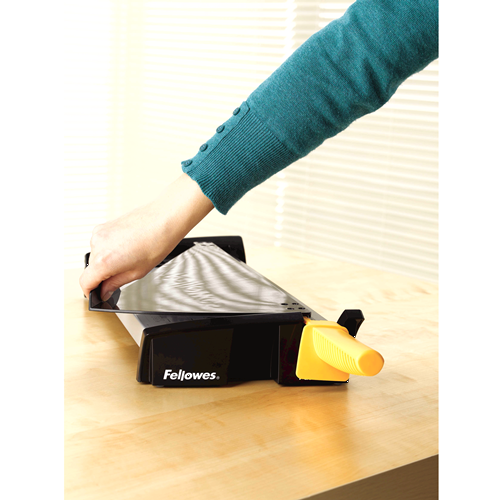 Fellowes Guillotine Fusion A4 10 Sheet 320mm Cut
