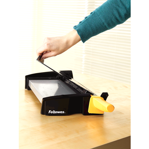 Fellowes Guillotine Fusion A4 10 Sheet 320mm Cut