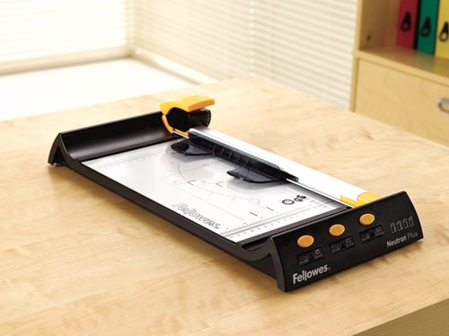 Fellowes Trimmer Neutron A4 Plus 10 Sheet 320mm Cut