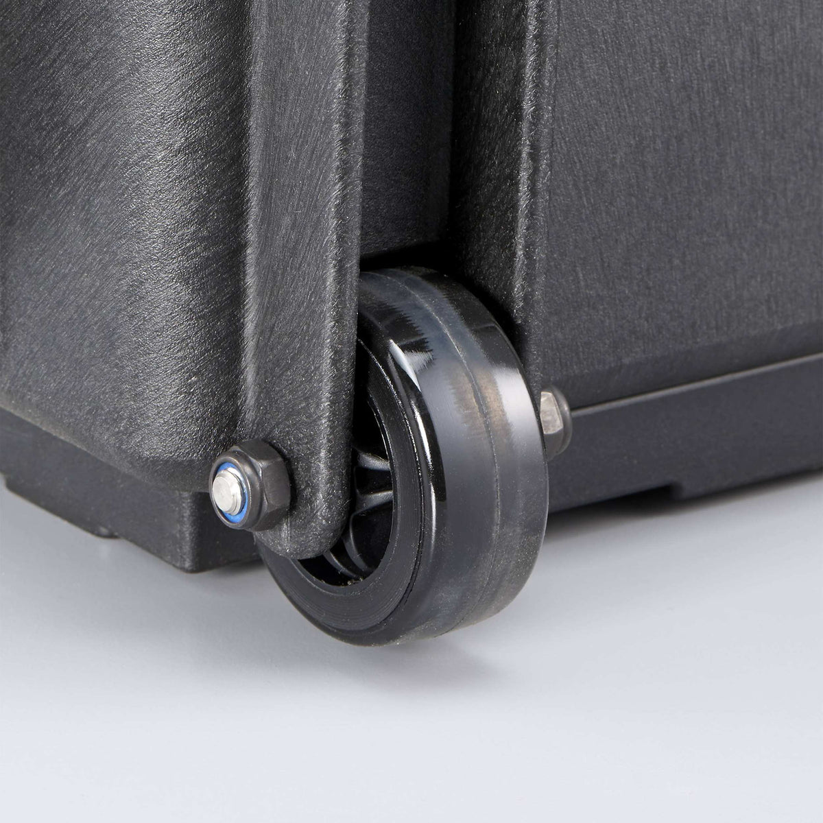 Panaro MAX520TR Waterproof Case with Trolley Black