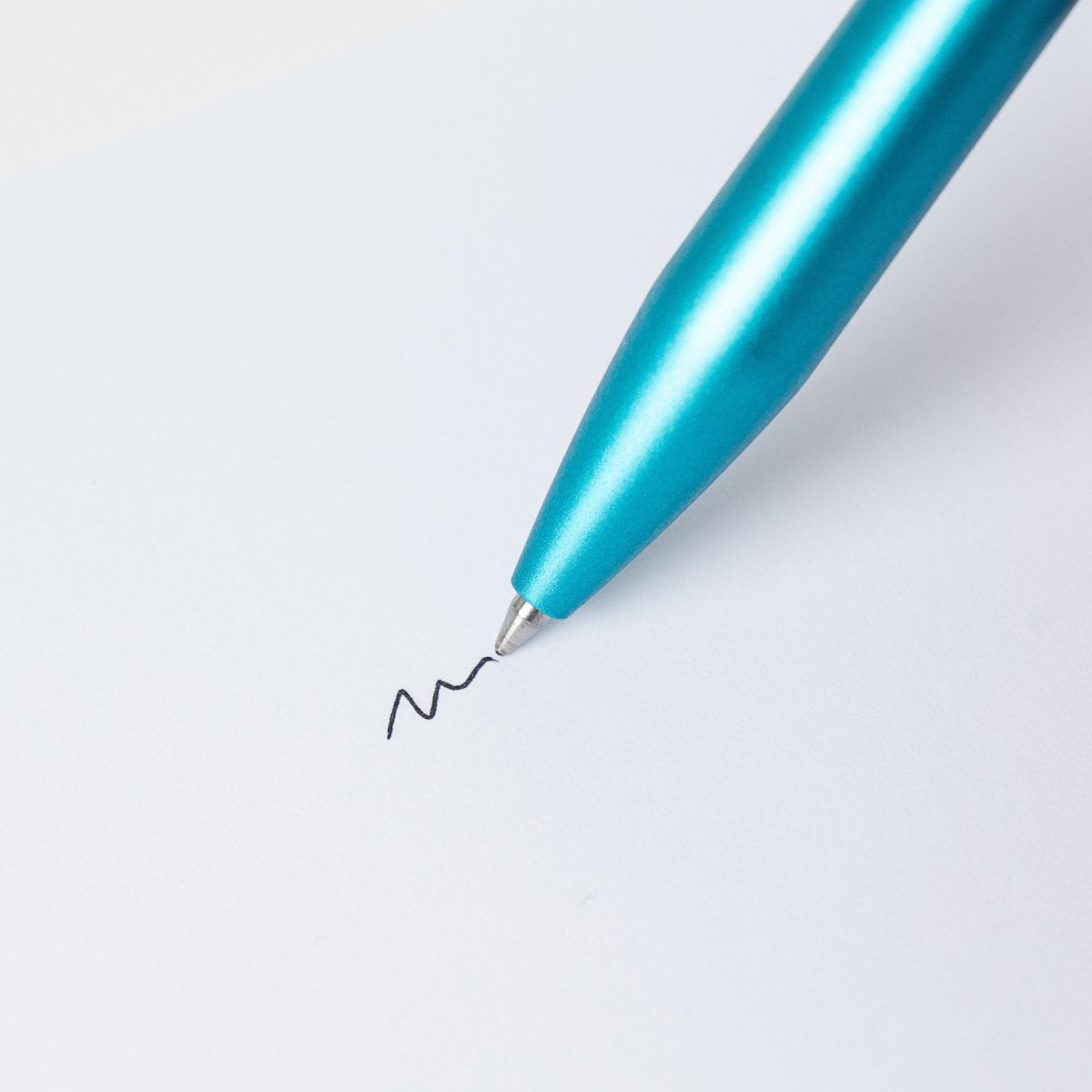 PILOT Acro 1000 Retractable Ballpoint Fine Metallic Turquoise Barrel Silver Accent Black Ink