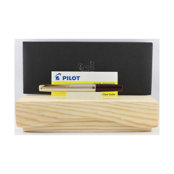 Pilot E95S Fountain Pen Deep Red 14K Gold Fine Nib