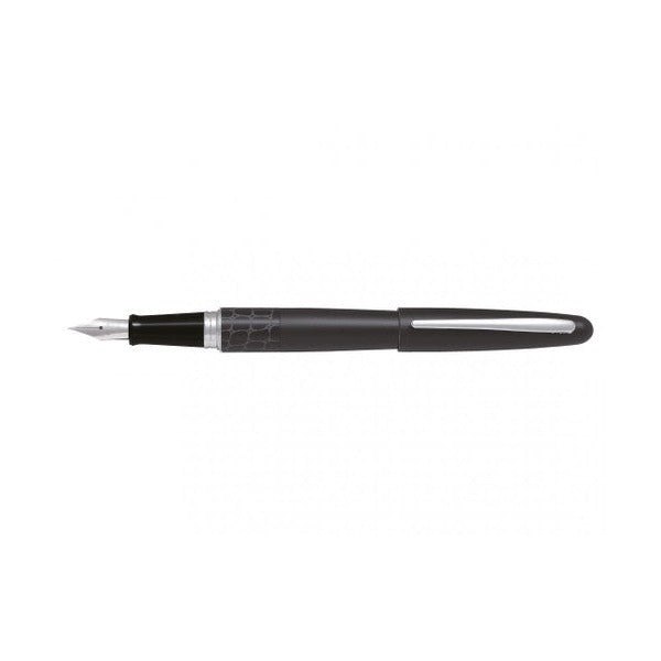 Pilot MR2 Fountain Pen Black Crocodile Barrel Medium Nib
